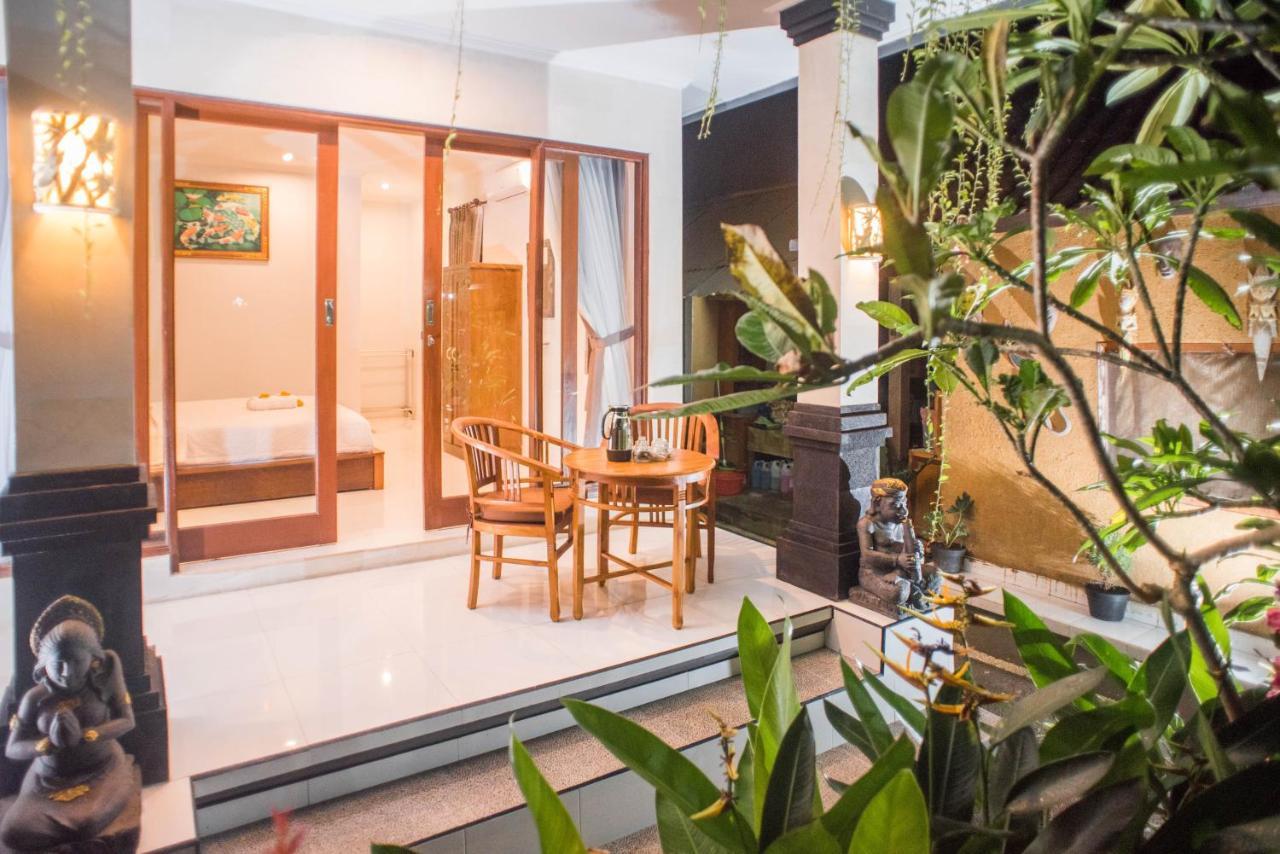 Suntari Homestay Ubud Esterno foto