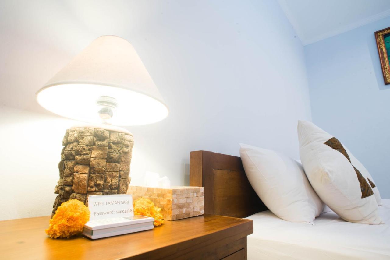 Suntari Homestay Ubud Esterno foto